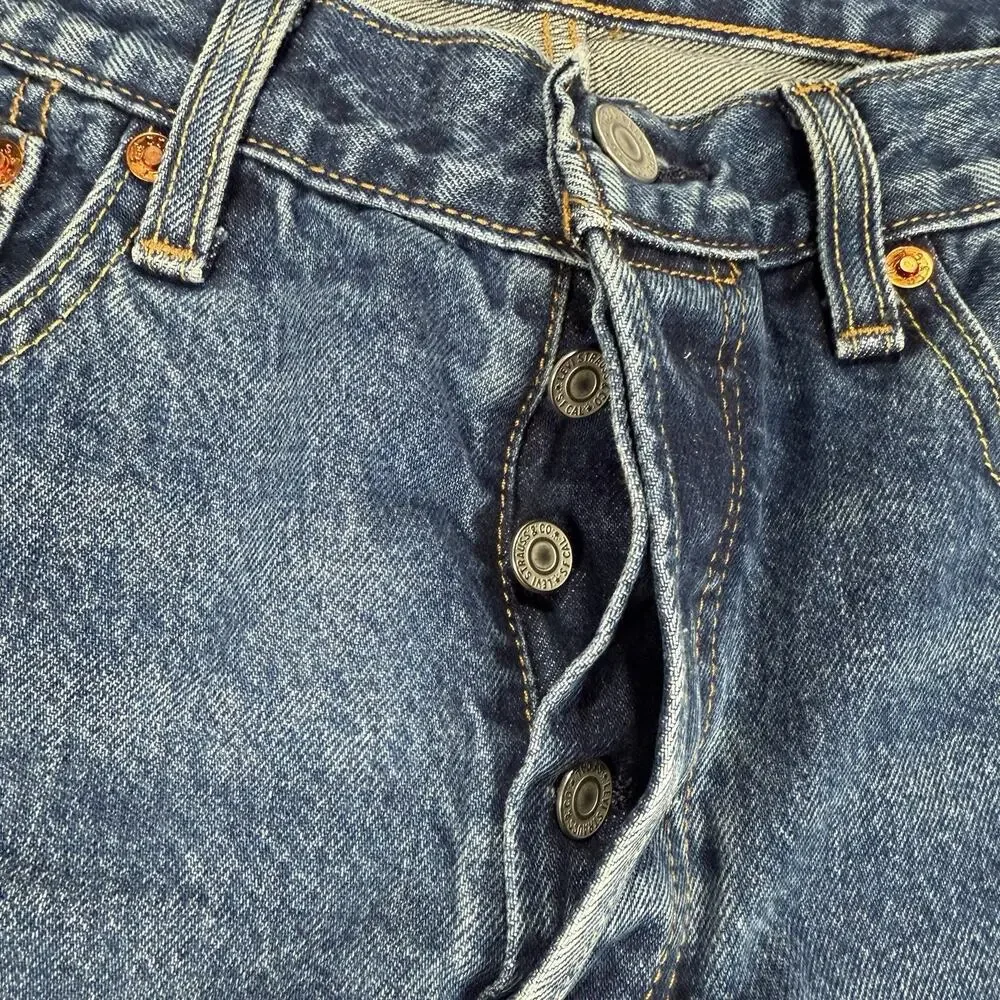 Levi’s 501 ST Premium Selvedge Denim Blue Jeans‎ Men's Size 30x32 Big E Tab